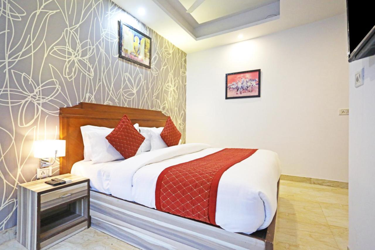 Hotel The Best Near Delhi Airport New Delhi Exterior photo