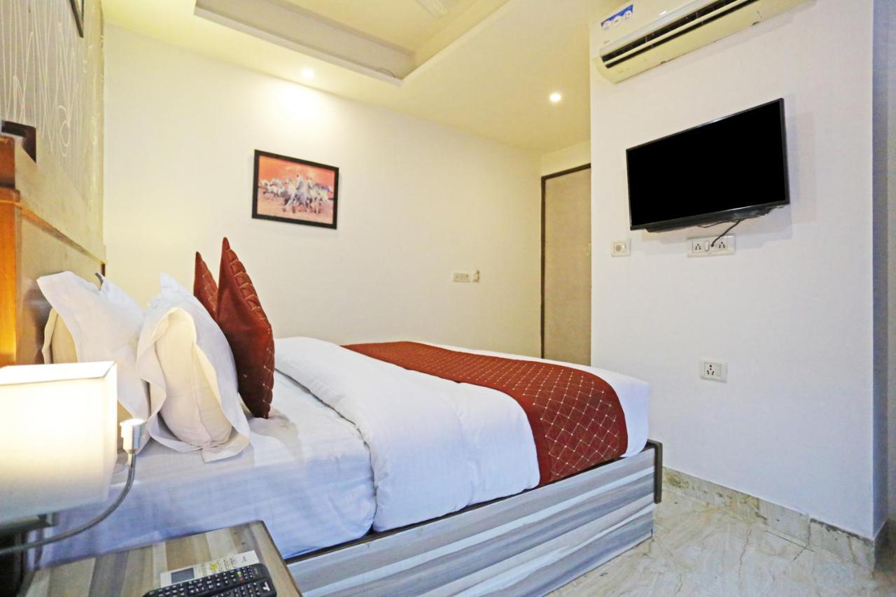 Hotel The Best Near Delhi Airport New Delhi Exterior photo